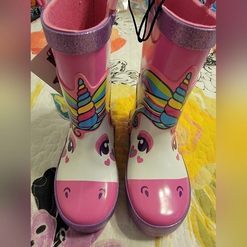 NWT Girl's Unicorn Rain Boots